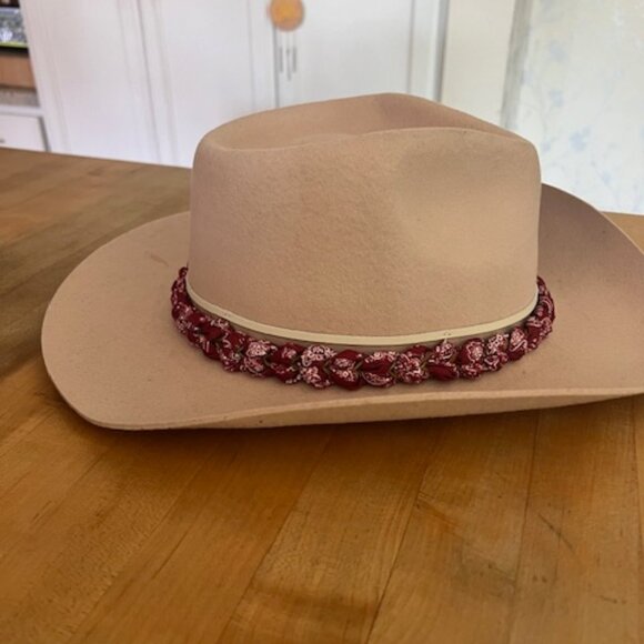 Ruediger Pink Suede Cowboy Hat - Picture 4 of 5